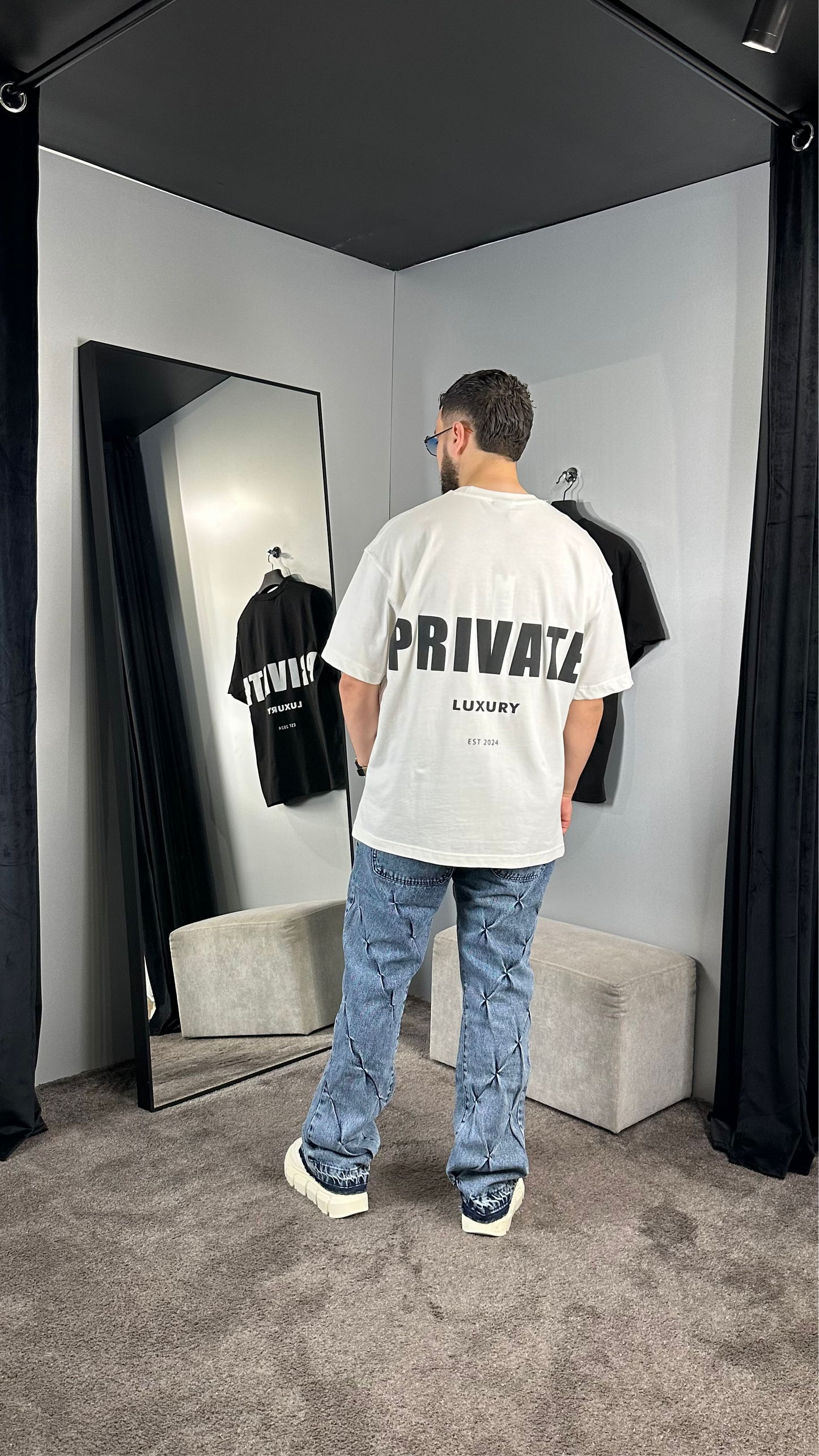 LE T-SHIRT PRIVATE BLANC